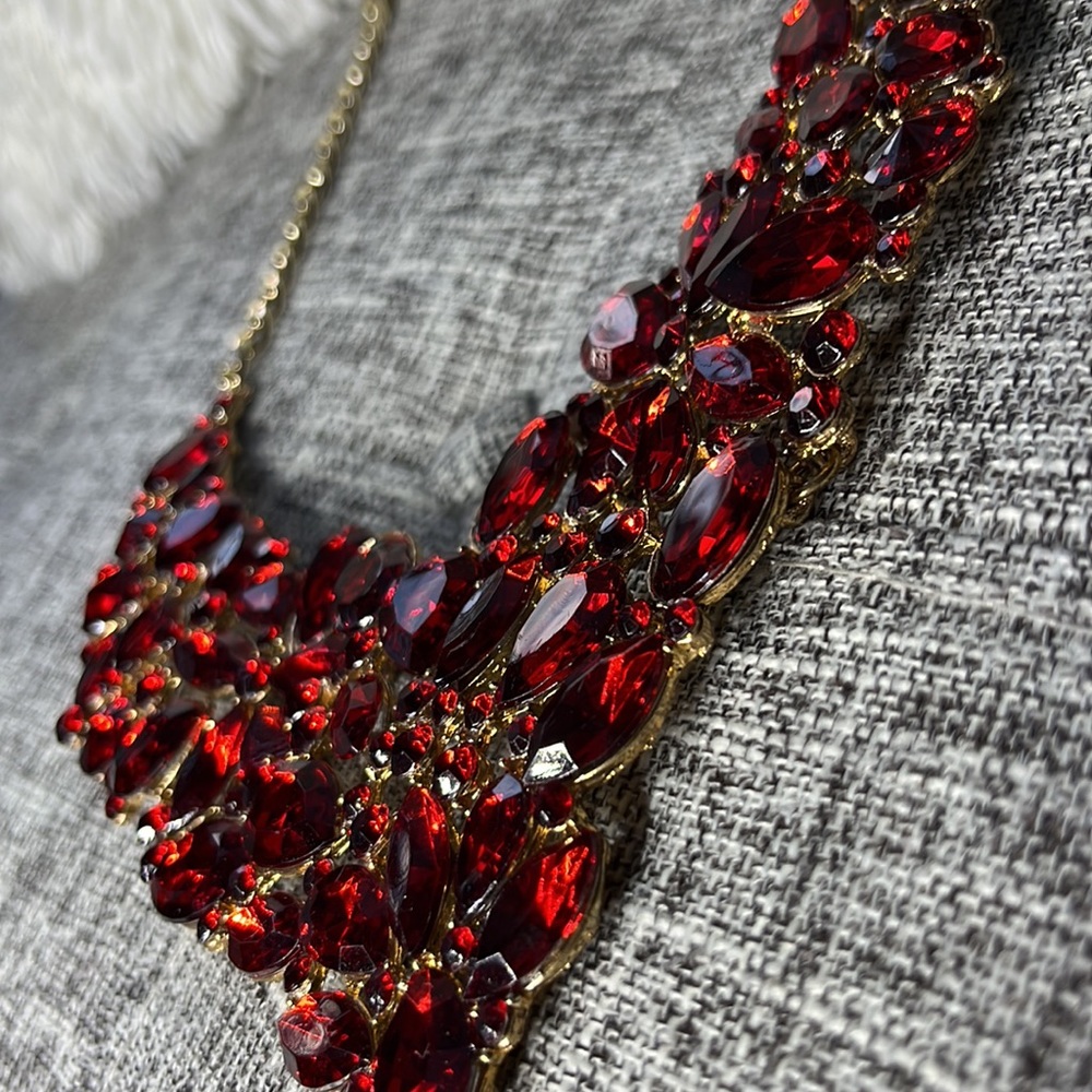 Ruby necklace set - Picture 3 of 6